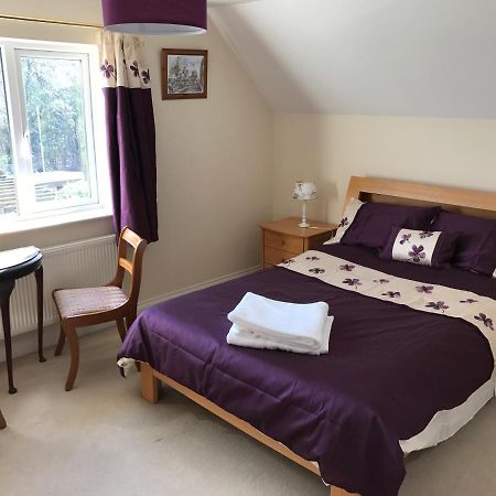 Bed and Breakfast Bwthyn Rhosyn Llannon Экстерьер фото