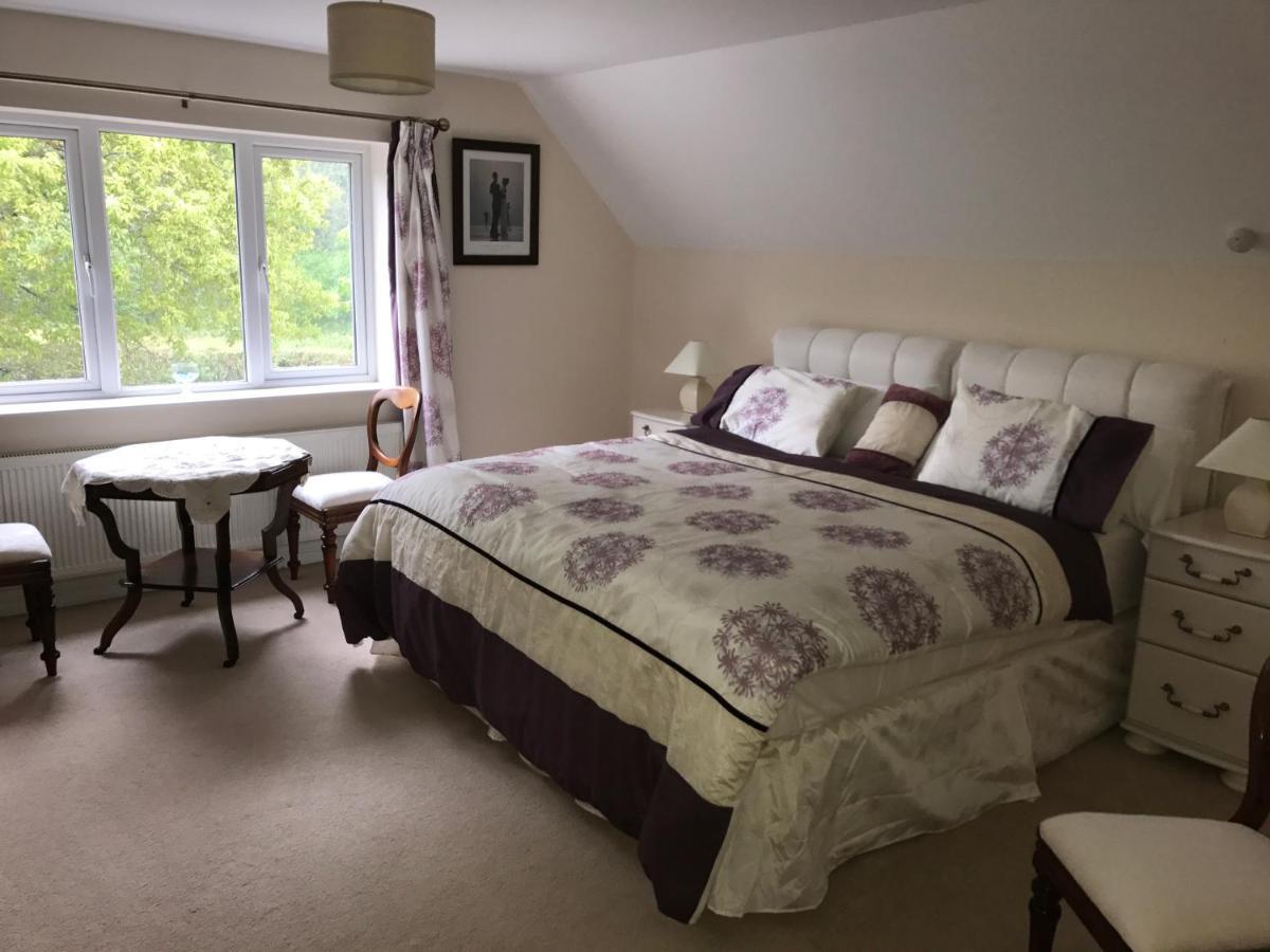 Bed and Breakfast Bwthyn Rhosyn Llannon Экстерьер фото